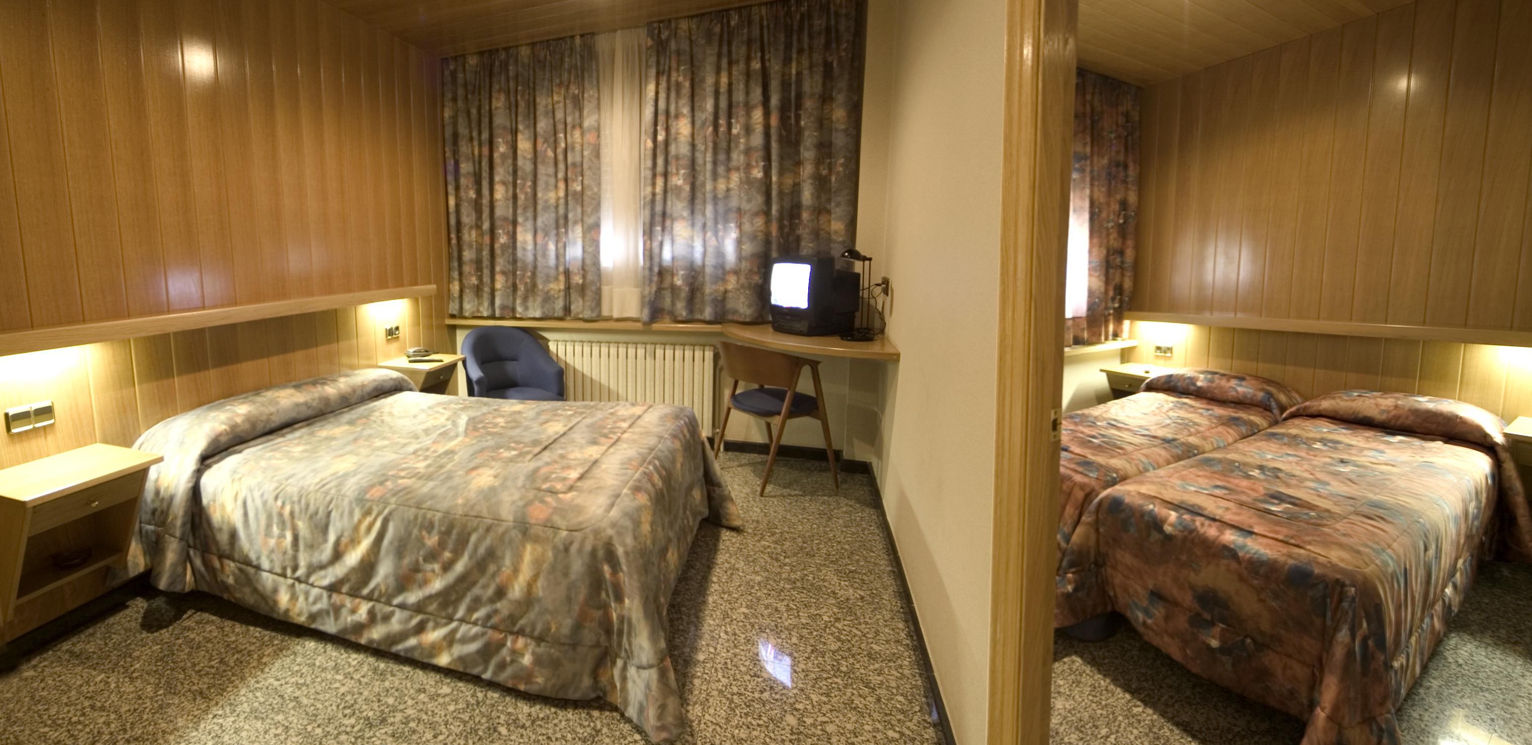 Hotel Sant Antoni Рибес де Фресер Екстериор снимка