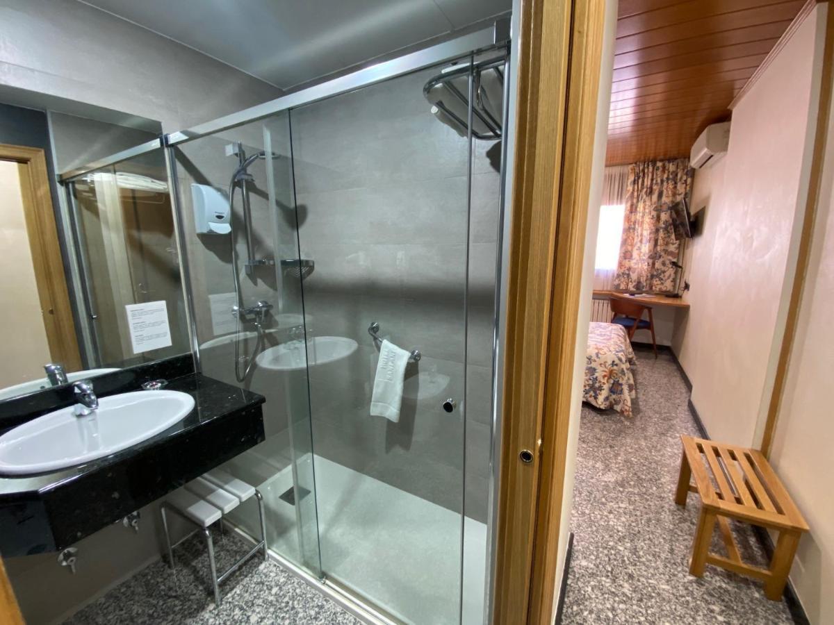 Hotel Sant Antoni Рибес де Фресер Екстериор снимка