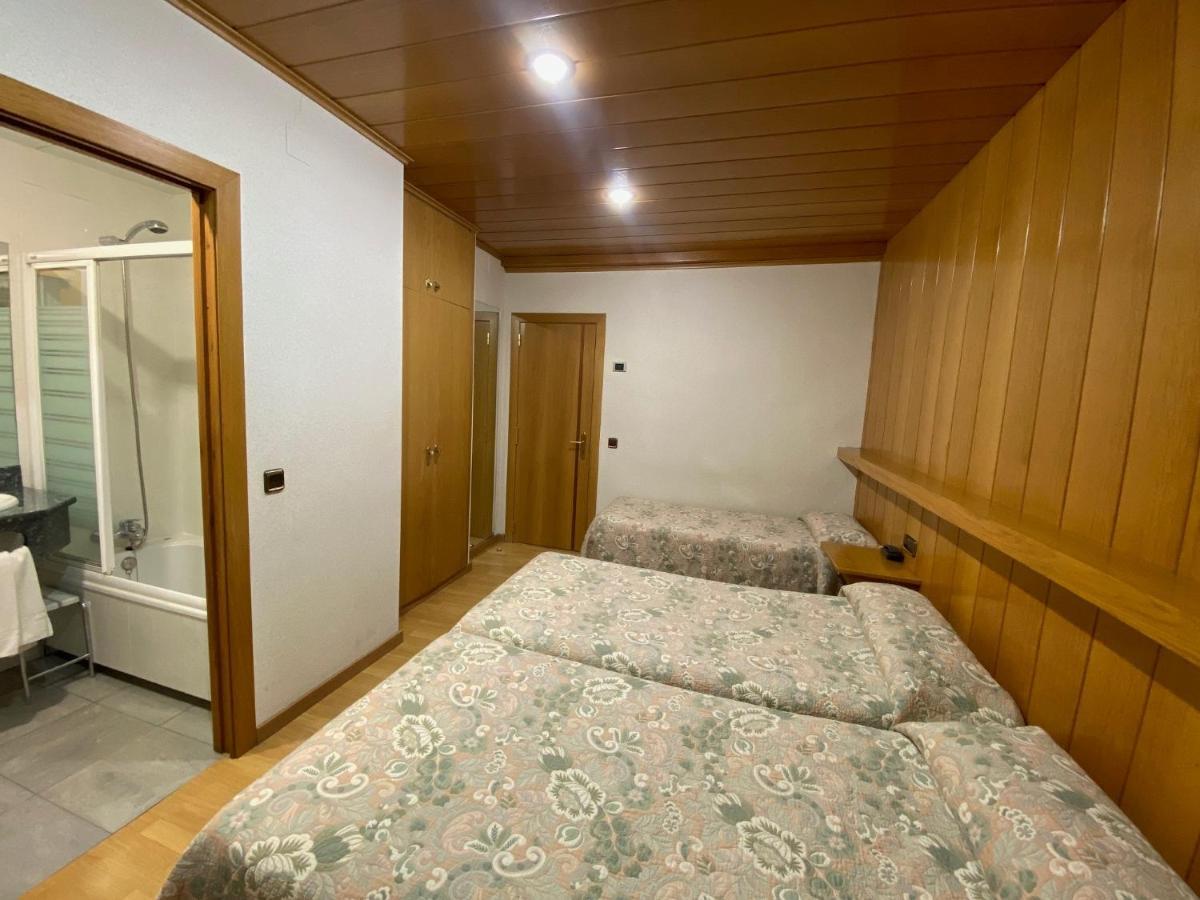 Hotel Sant Antoni Рибес де Фресер Екстериор снимка